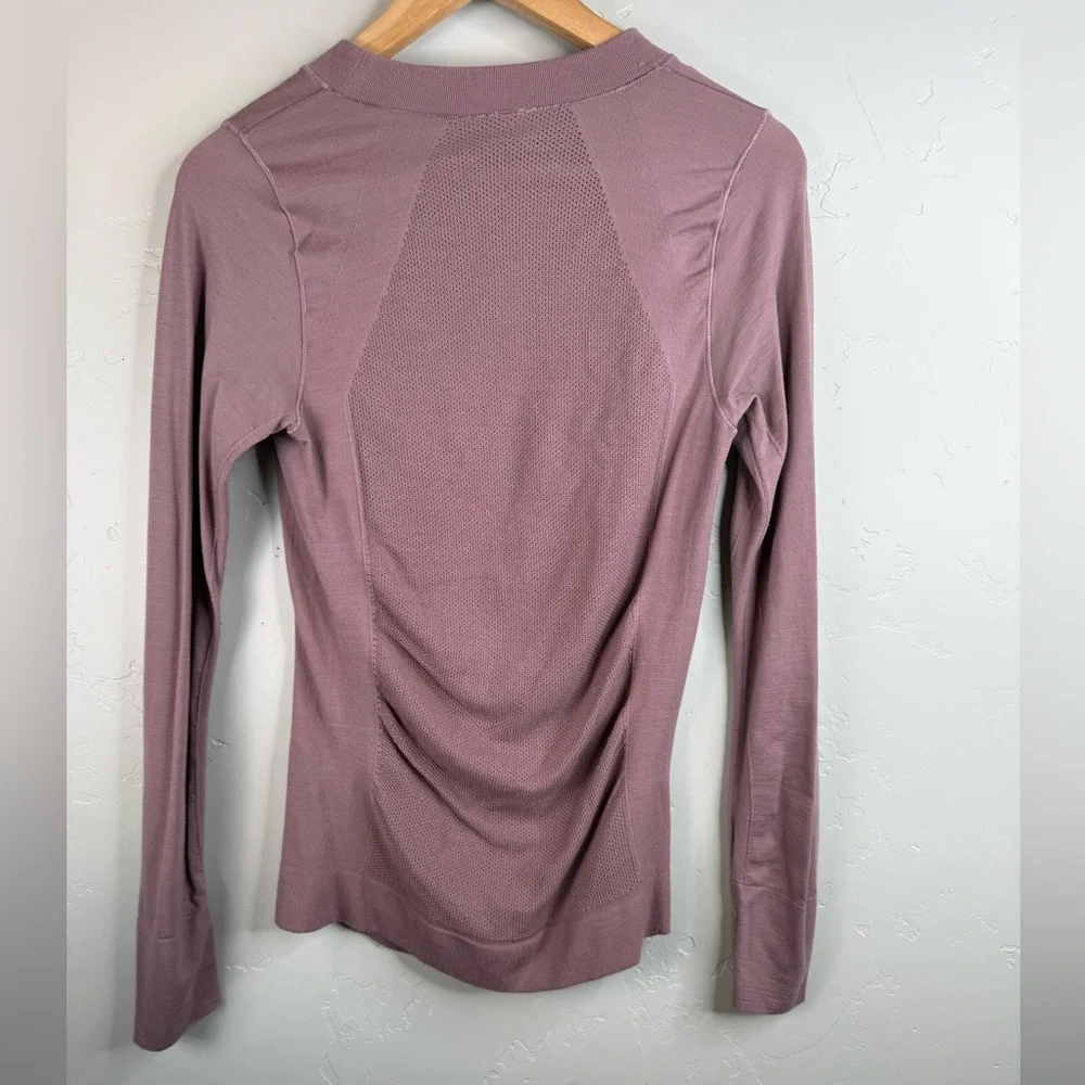 Athleta Foresthill Ascent Seamless Top Long Sleeve Merino Wool Size Medium - Picture 6 of 10